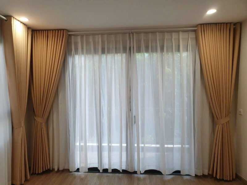 Rèm cầu vồng