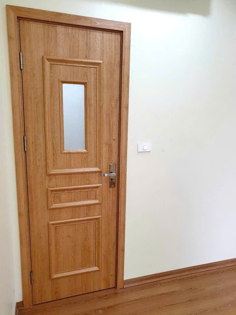 Cửa Gỗ Nhựa Composite Cửa Gỗ Nhựa Composite